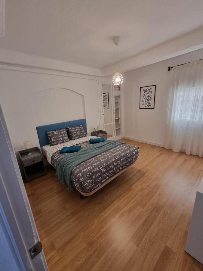 Holidays2Malaga 2 Bedroom Armengual De La Mota Close Shopping Center Ngoại thất bức ảnh