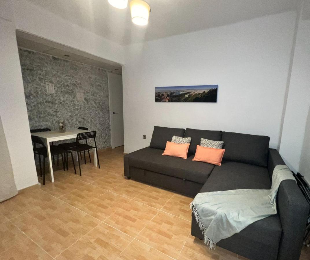 Holidays2Malaga 2 Bedroom Armengual De La Mota Close Shopping Center Ngoại thất bức ảnh